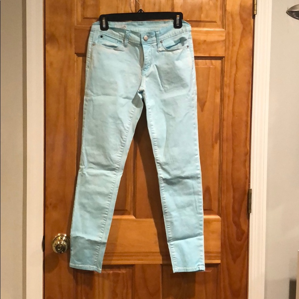 GAP pastel blue legging jean size 26r